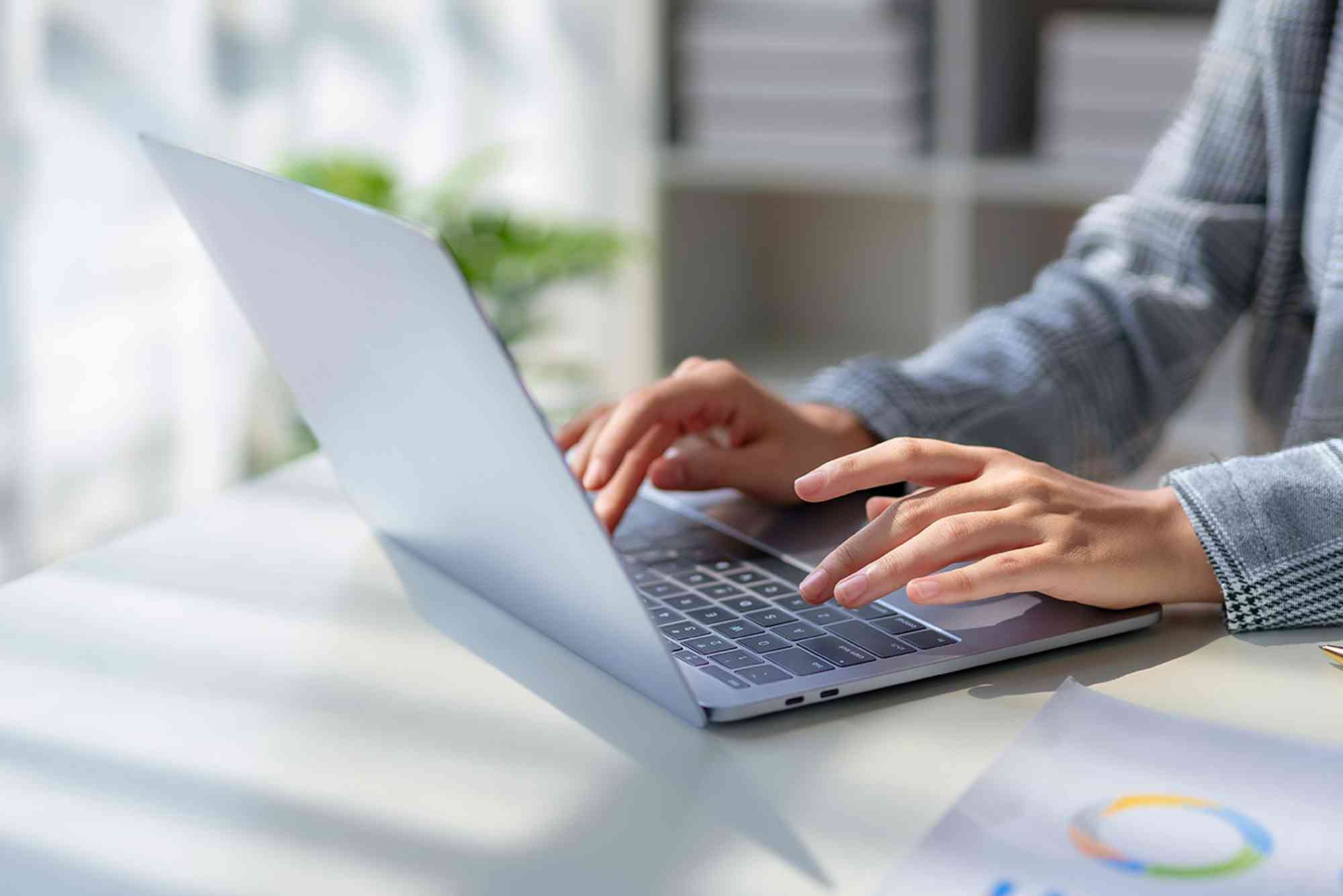 How to Renew ILOE Insurance Online in the UAE