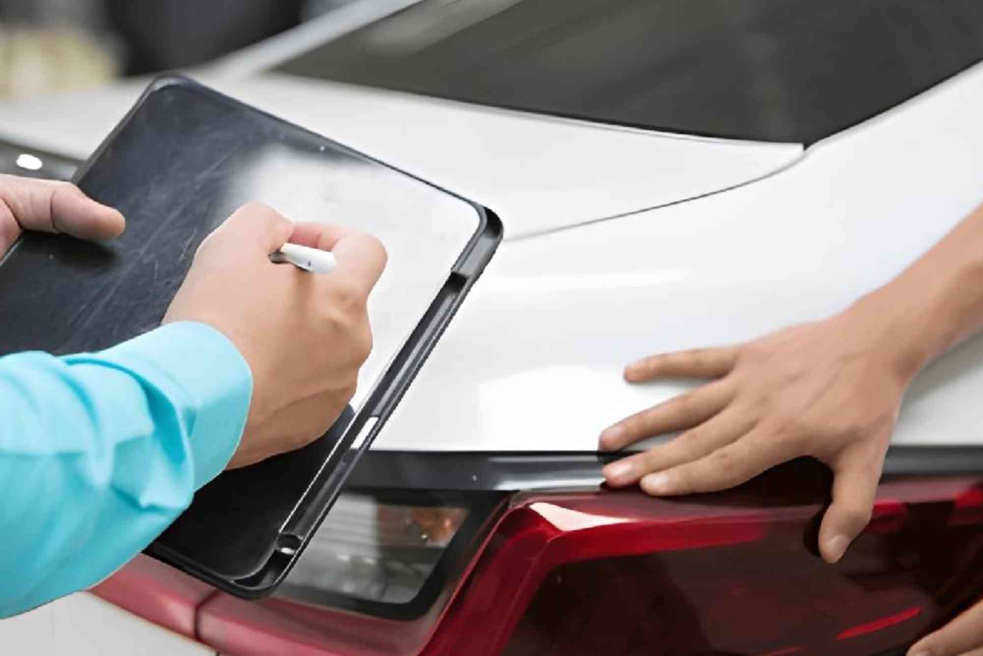 Car Insurance and Scratch Damage: What’s Covered in the UAE?