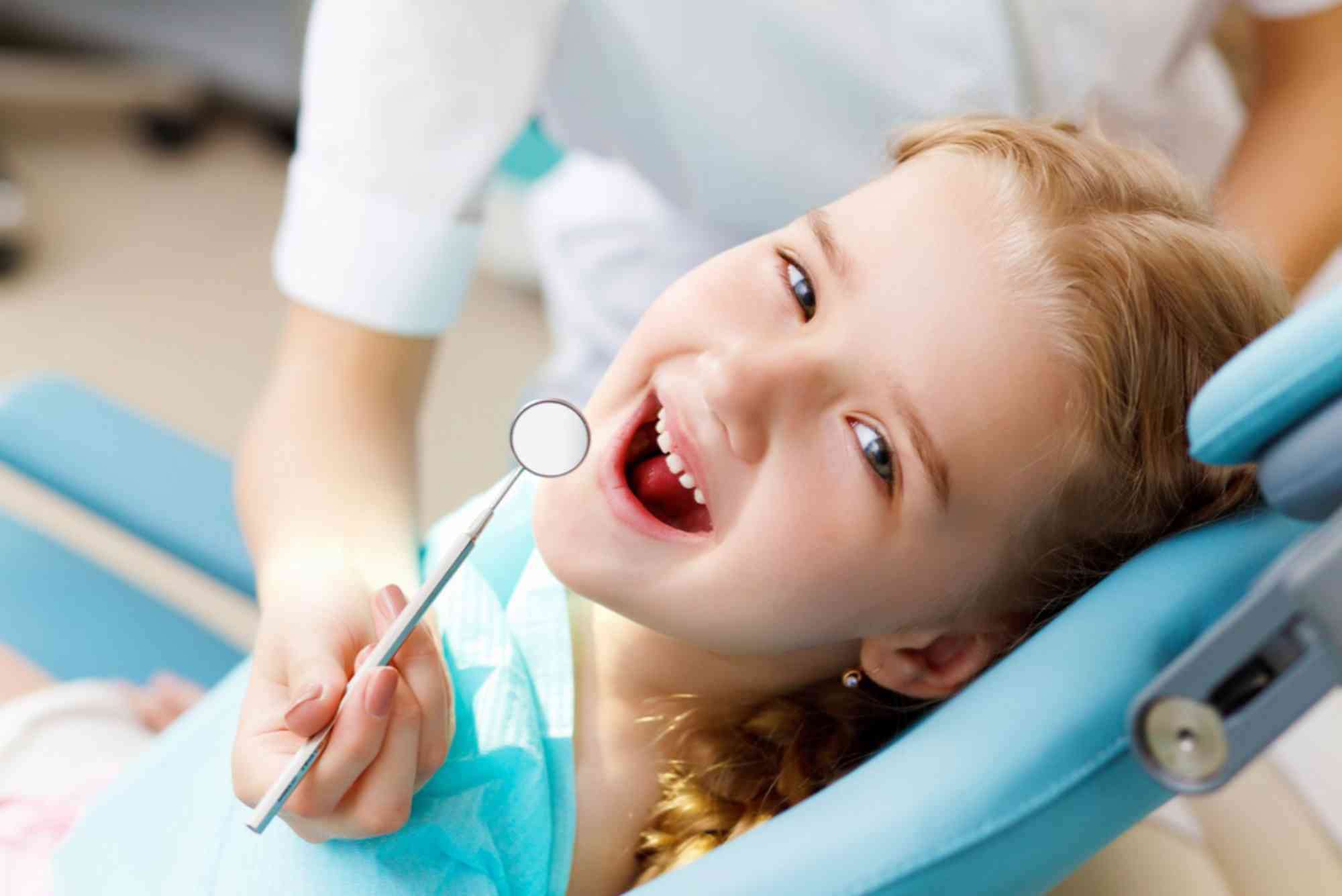 How Much Is a Dental Cleaning Without Insurance?