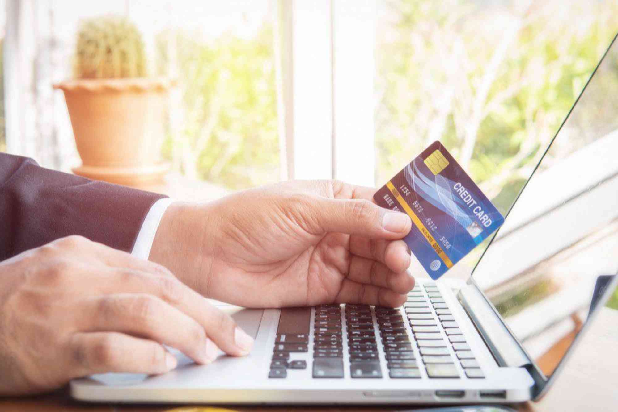 How To Stop Paying Credit Cards Legally in the UAE?