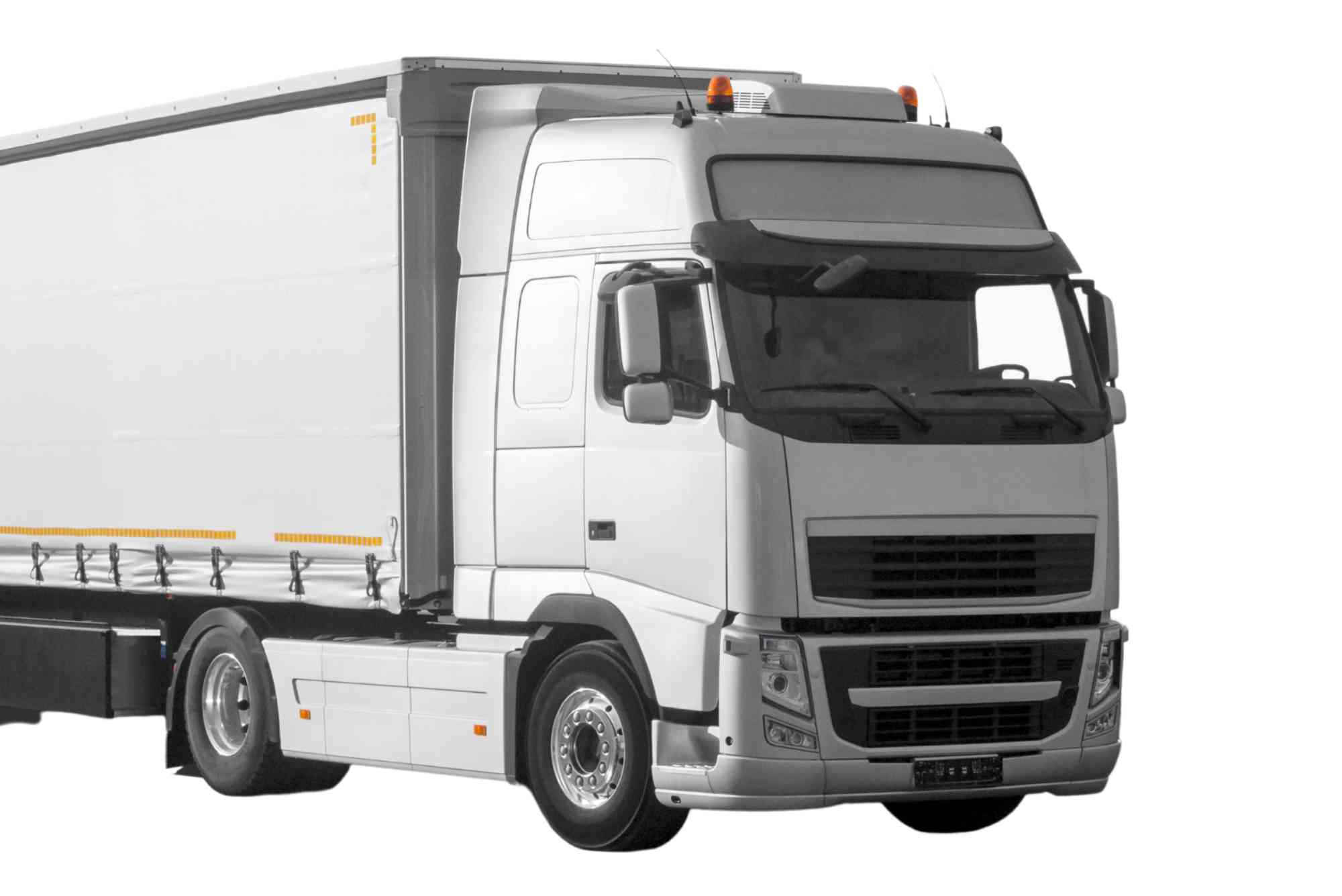Do Trailers Need Insurance in the UAE