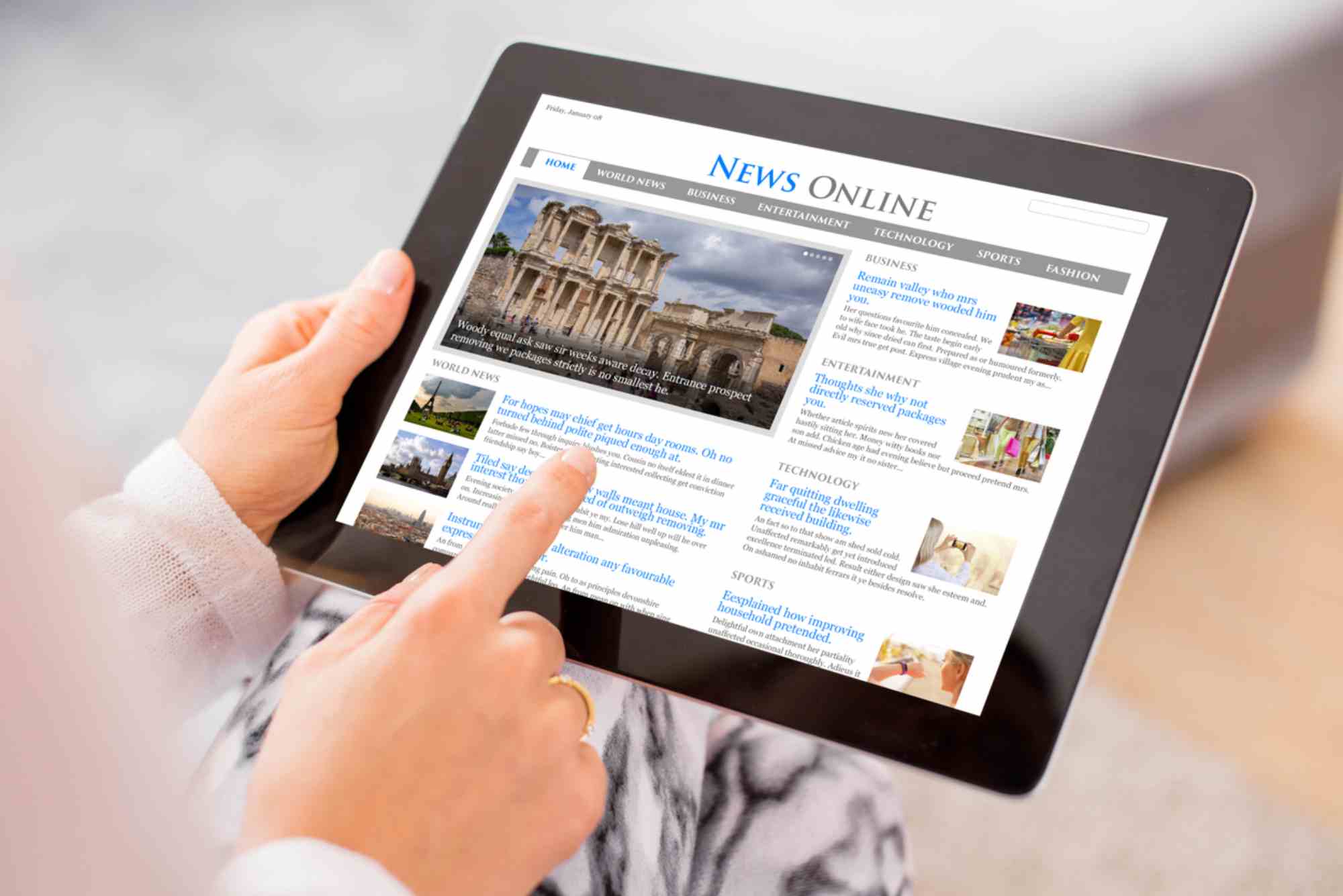 What Is Retail Internet Banking in the UAE?