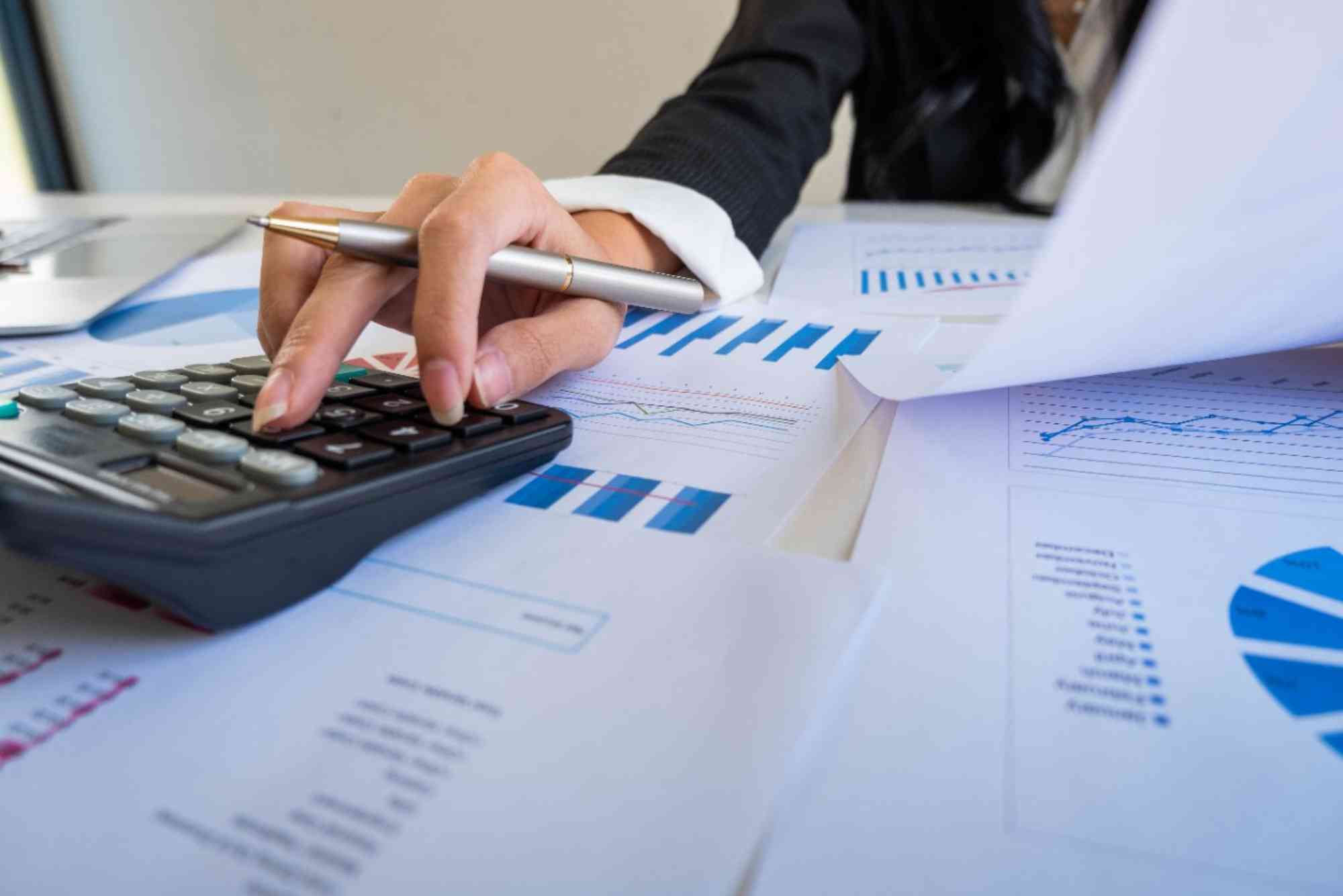 When Do Student Loans Start Accruing Interest?