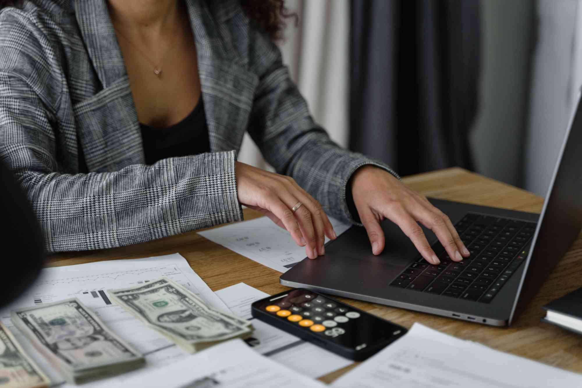 Where to Invest Money to Get Monthly Income?