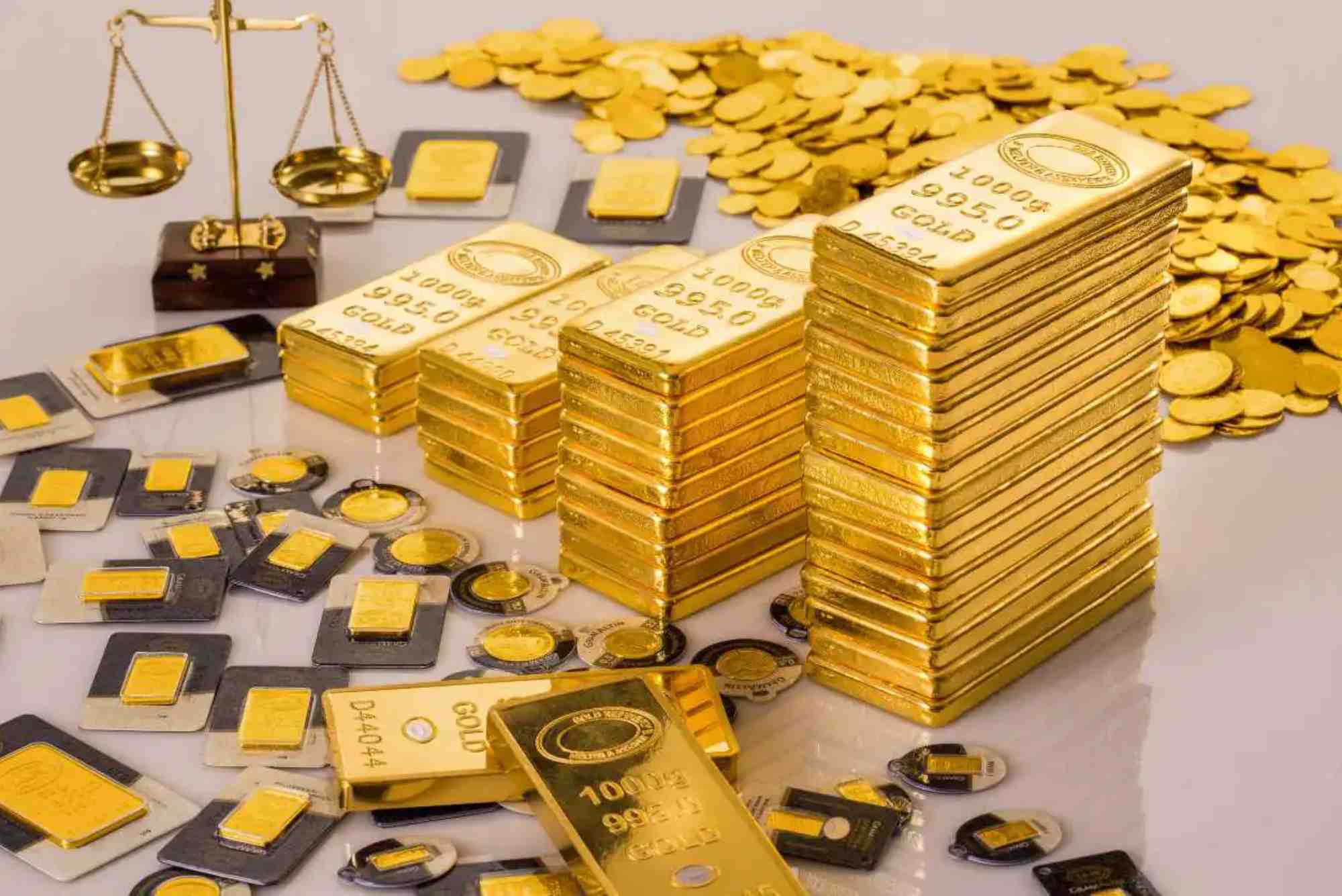 Which Currency Is Best to Invest