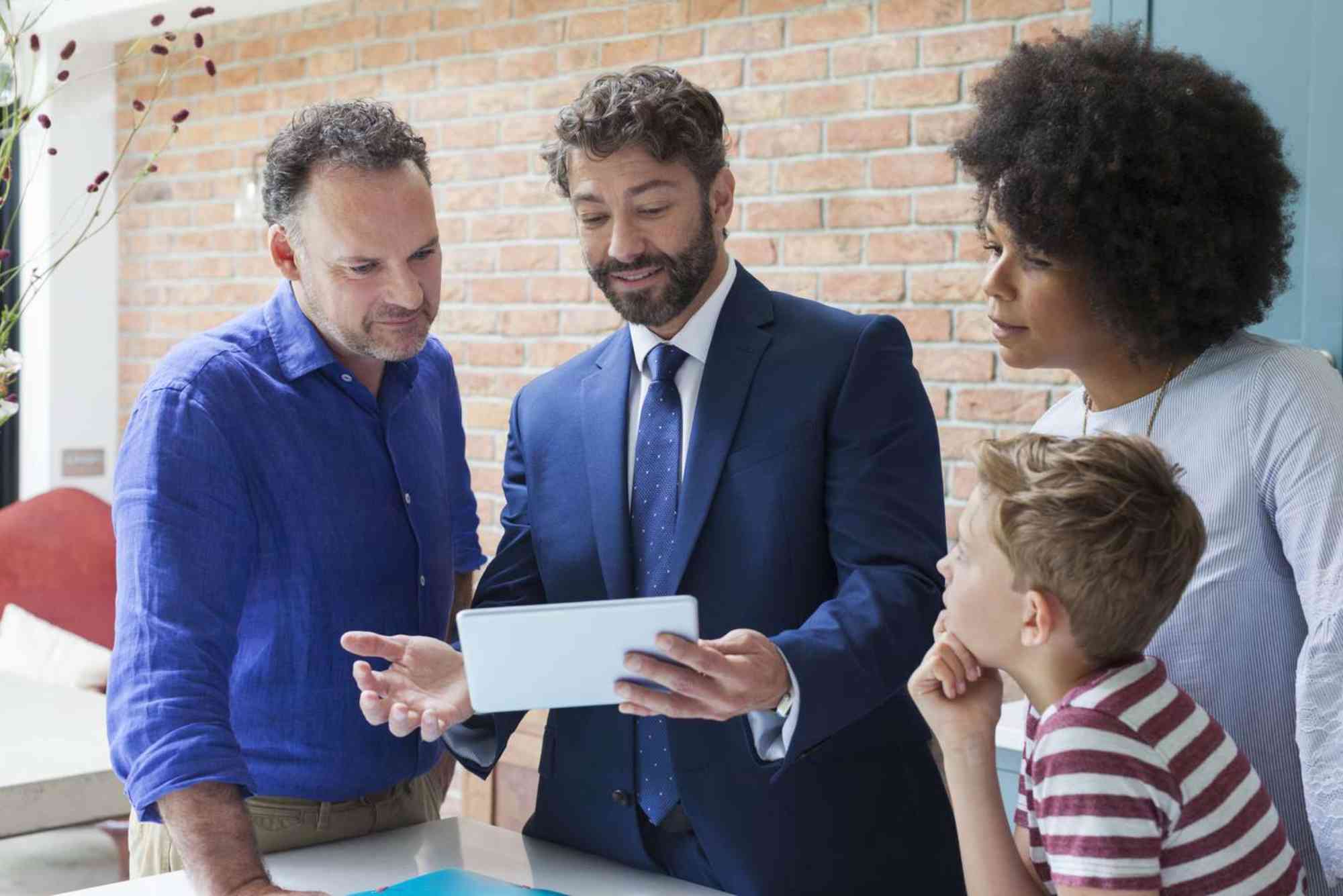 Which Life Insurance Company Is Best in the UAE?