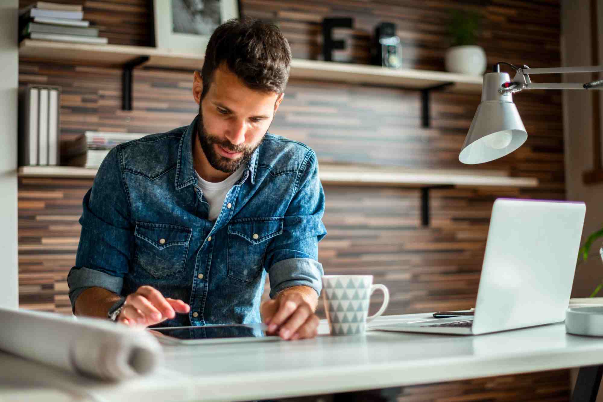 What Is an Expat Job? Types, Pay and Opportunities
